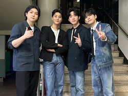 Lirik Lagu Our Season - DAY6