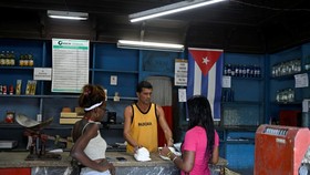 Curhat Warga Kuba Tercekik Blokade AS: Listrik Nyala 30 Menit Sehari