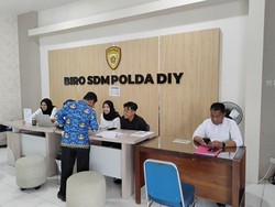 Layanan SPKT Polda DIY Dibuka Lagi Usai Gedungnya Dibakar Massa