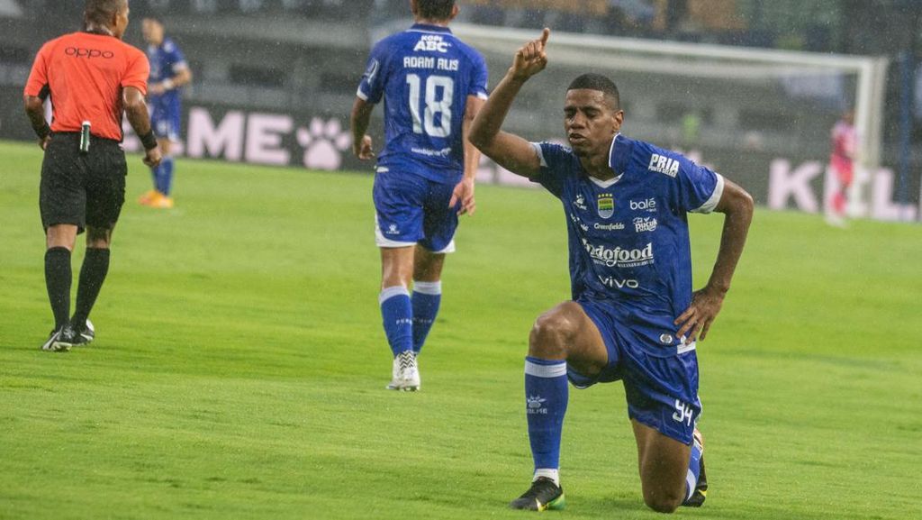 Kronologi Petaka Kartu Merah Uilliam Barros di Persib vs Ratchaburi