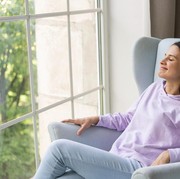 Kenapa Orang Cerdas Lebih Sering Menyendiri? Ini 6 Alasannya!