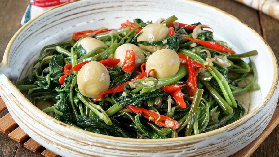 Resep Cah Kangkung Telur Puyuh buatan Hanifah Kurniati&comma; salah satu pemenang Master Resep Sasa