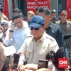 Prabowo ke Bali, Kunjungi Rumah Warga Korban Banjir