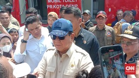 Prabowo ke Bali, Kunjungi Rumah Warga Korban Banjir