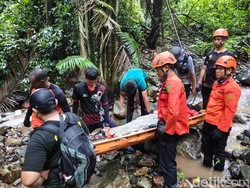 Turis Belanda Jatuh di Air Terjun Lombongo Bone Bolango, Alami Patah Kaki