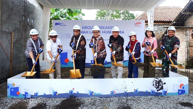 Astra membangun 250 unit Rumah Layak Huni di Banyumas dan Garut, mendukung masyarakat berpenghasilan rendah, Inisiatif ini untuk masa depan yang lebih baik.