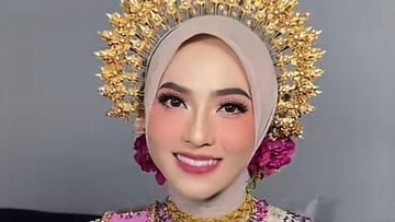 7 Foto Feby Putri Menikah Pakai Adat Bugis, Riasan Wajah Bikin Pangling