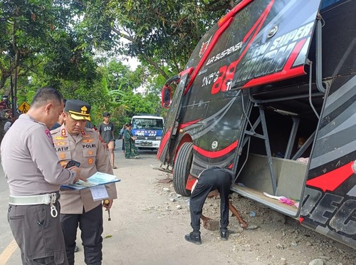 Penyebab Kecelakaan Maut Bus Rombongan Nakes di Bromo Diduga Rem Blong