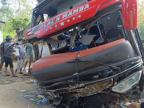 Bus Kecelakaan Maut di Lereng Bromo Jatim, 8 Orang Dilaporkan Tewas