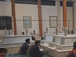 Kisah di Balik Jargon Ikonik Mama Cibaduyut dan Sosoknya