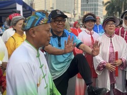 Momen Pratikno Ikut Jajal Tai Chi, Olahraga Seni Bela Diri