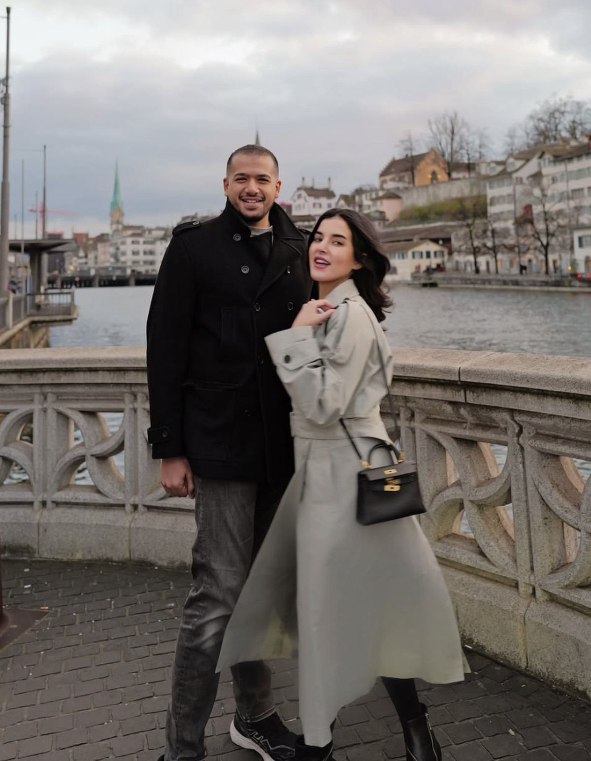 Tasya Farasya dan suaminya&comma; Ahmad Assegaf