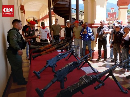 VIDEO: Venezuela Adakan Latihan Senpi Sipil saat Tegang dengan AS