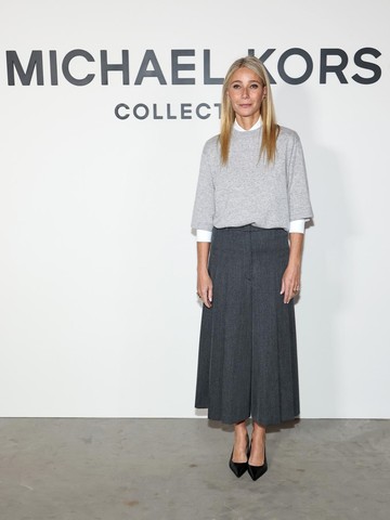 Potret Stylish Deretan Artis Hadiri Show Michael Kors di New York Fashion Week 2026