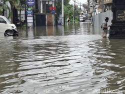 Video: Kemensos Kucurkan Bantuan Rp 2 Miliar untuk Korban Banjir di Bali