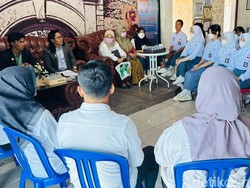 Dikeluarkan dari Sekolah, 11 Pelajar SMA 5 Bengkulu Ngadu ke Ombudsman