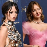 Makeup dan Gaya Rambut Selebritas di Emmy Awards 2025, Jenna Ortega hingga Lisa BLACKPINK