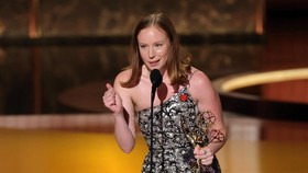 Kutuk ICE dan Bela Palestina, Pidato Pemenang Emmy Awards Disensor