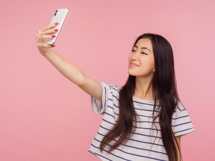 Bunda, Setop Gunakan Foto AI Seleb sebagai Objek Fantasi! Karena...