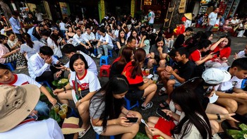 FOTO: Ketika Pengalaman Menikmati Street Food Hanoi Jadi Magnet Wisata