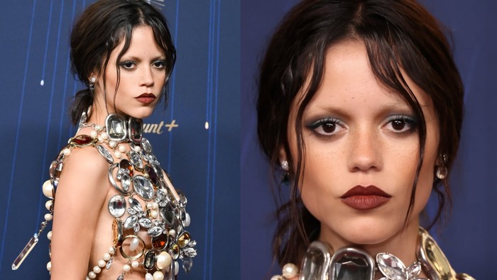 Jenna Ortega hadiri Emmy Awards 2025. Ia mengenakan busana dari Givenchy.
