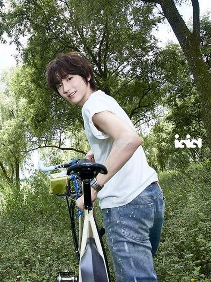 Sebagai maknae atau member termuda IDID, Semin hanya menjalani masa pelatihan selama 10 bulan. Tapi jangan salah, idol yang lahir pada 10 Oktober 2008 ini selalu konsisten meraih peringkat tinggi di kalangan penggemar.