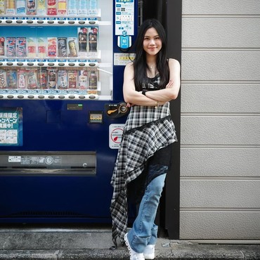 Tren Nonis War Takjil Ramai Selama Ramadan, Jessica Jane Ikut Meramaikan