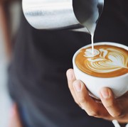 Jadi Minuman Favorit, Tapi 5 Makanan Ini Tidak Boleh Dikonsumsi dengan Kopi