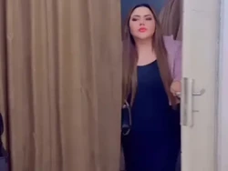 Ini 7 Penampakan Detail Rumah Lisa Mariana yang Penuh dengan Nuansa Emas