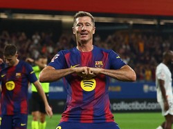 Lewandowski Soroti Belanja Boros Klub-klub Inggris