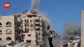 VIDEO: Detik-detik Serangan Israel Hancurkan Gedung Hunian Warga Gaza
