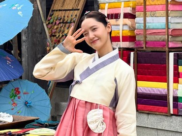 'Bon Appetit, Your Majesty' Sukses, Yoona Bongkar Peran Penting Anggota SNSD