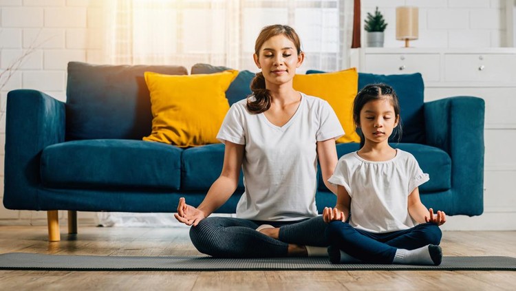 4 Cara ala Yoga untuk Mendisiplinkan Anak Tanpa Berteriak