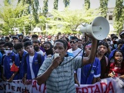 Warga Timor Leste Protes Mobil Dinas Baru untuk Anggota Parlemen