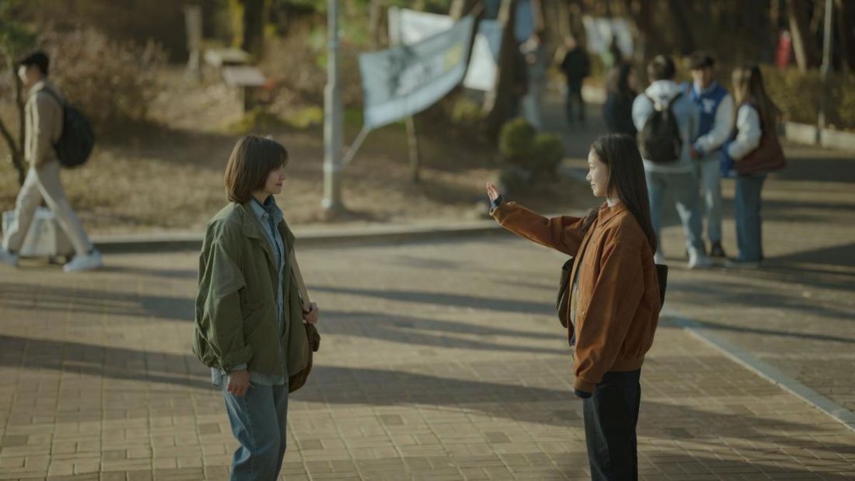 Sinopsis You and Everything Else, Manis Pahit Reuni Sahabat Lama