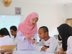 Cerita Siswa Sekolah Rakyat, Kini Tak Lagi Tidur di Lantai Bengkel