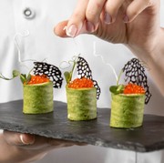 Kenapa Restoran Mewah Sajikan Porsi Kecil? Ternyata Ada Filosofinya!