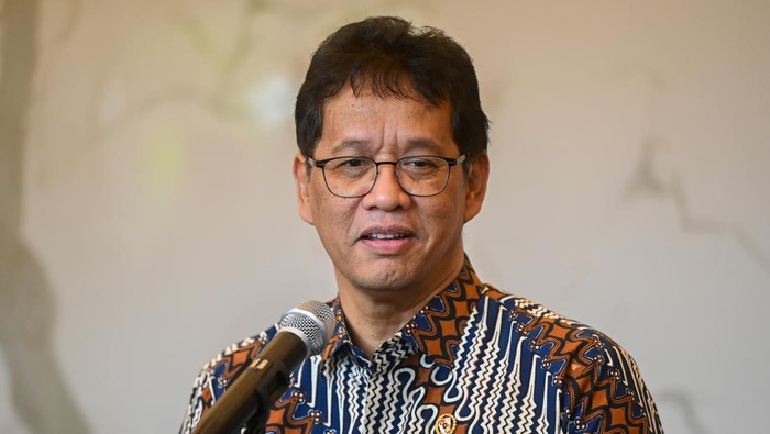 Pergantian Menteri Keuangan dari Sri Mulyani ke Purbaya Sadewa membawa arah baru bagi kebijakan fiskal Indonesia.
