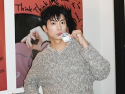 Lirik Lagu Think Too Much - Jang Wooyoung feat Damini