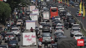 Cara Mengemudi Irit BBM di Tengah Gangguan Pasokan Minyak