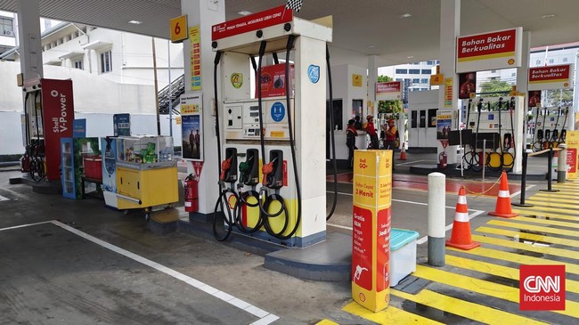 BBM impor yang dipesan sejumlah perusahaan swasta, seperti Shell dan BP AKR, lewat Pertamina sudah sampai di Jakarta.