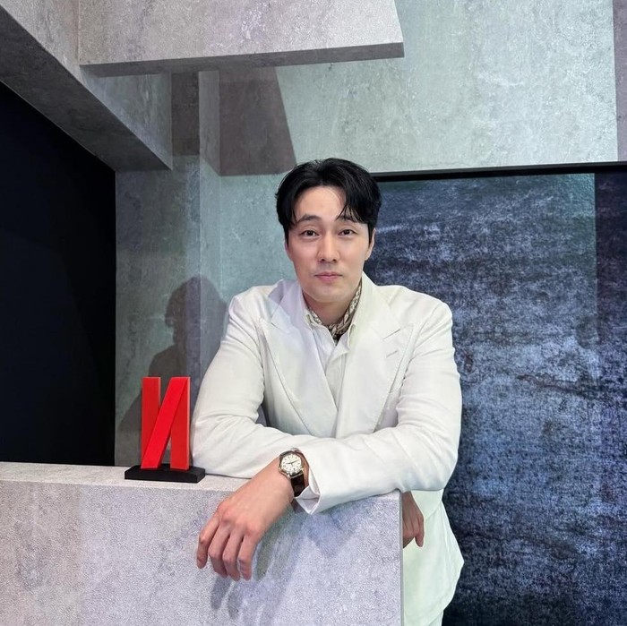 So Ji Sub akan kembali tampil di drama action adaptasi webtoon bertajuk Manager Kim. Sebelumnya, sang aktor telah membintangi drama serupa bertajuk Mercy for None./ Foto: instagram.com/soganzi_51