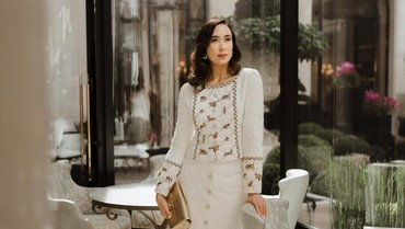 Gaya Menteri Pariwisata Widiyanti Pakai Outfit Ratusan Juta di Luar Negeri Disorot