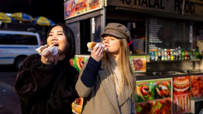 Suka wisata kuliner? Sejumlah negara didapuk memiliki makanan terenak yang layak dicicip.