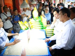 Harga Beras Mulai Turun, Mentan Amran Sidak Pasar Panorama Bengkulu