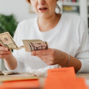 7 Cara Cerdas Mengatur Keuangan ala Orang China, Bikin Kaya Tanpa Utang!