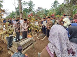 Tradisi Nyekar, Cara Warga Imbanagara Raya Ciamis Hormati Leluhur