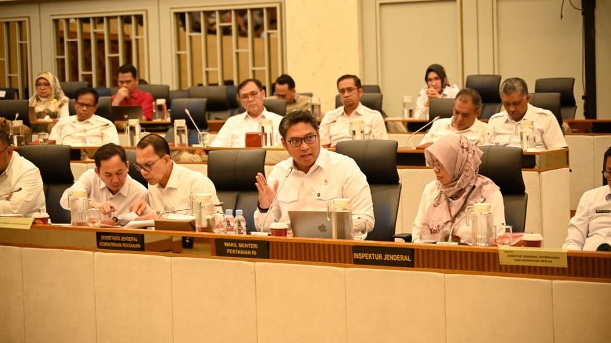 Aksi Wamentan Setop Impor Gula Rafinasi Tuai Apresiasi dari Komisi IV