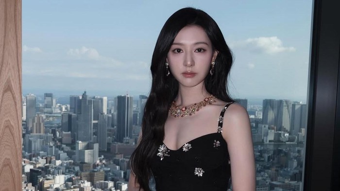 Simak Gaya Anggun dan Berkelas Kim Ji Won Saat Menghadiri Event BVLGARI