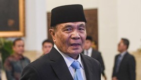 Menko Djamari Lapor Harta Tahun 2002, Kekayaan Rp3,2 M dan US$46 Ribu